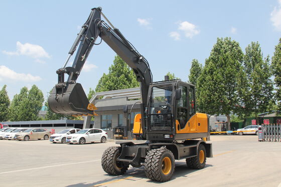 kupować Wykopacz kołowy HX9065,6.5TONS EXCAVATOR na kółkach produkcja online